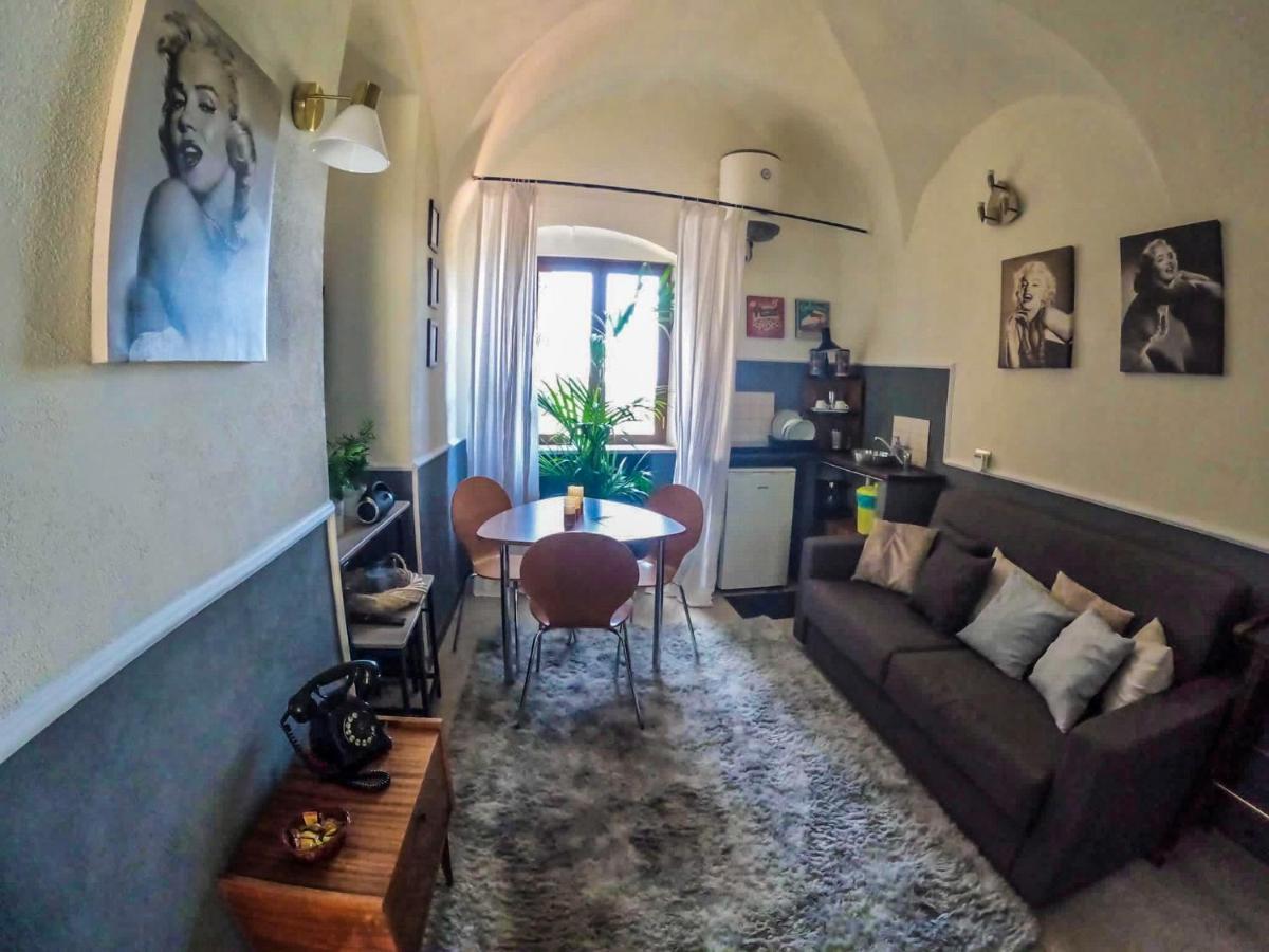Piazzetta Little Suite Arma di Taggia Bagian luar foto
