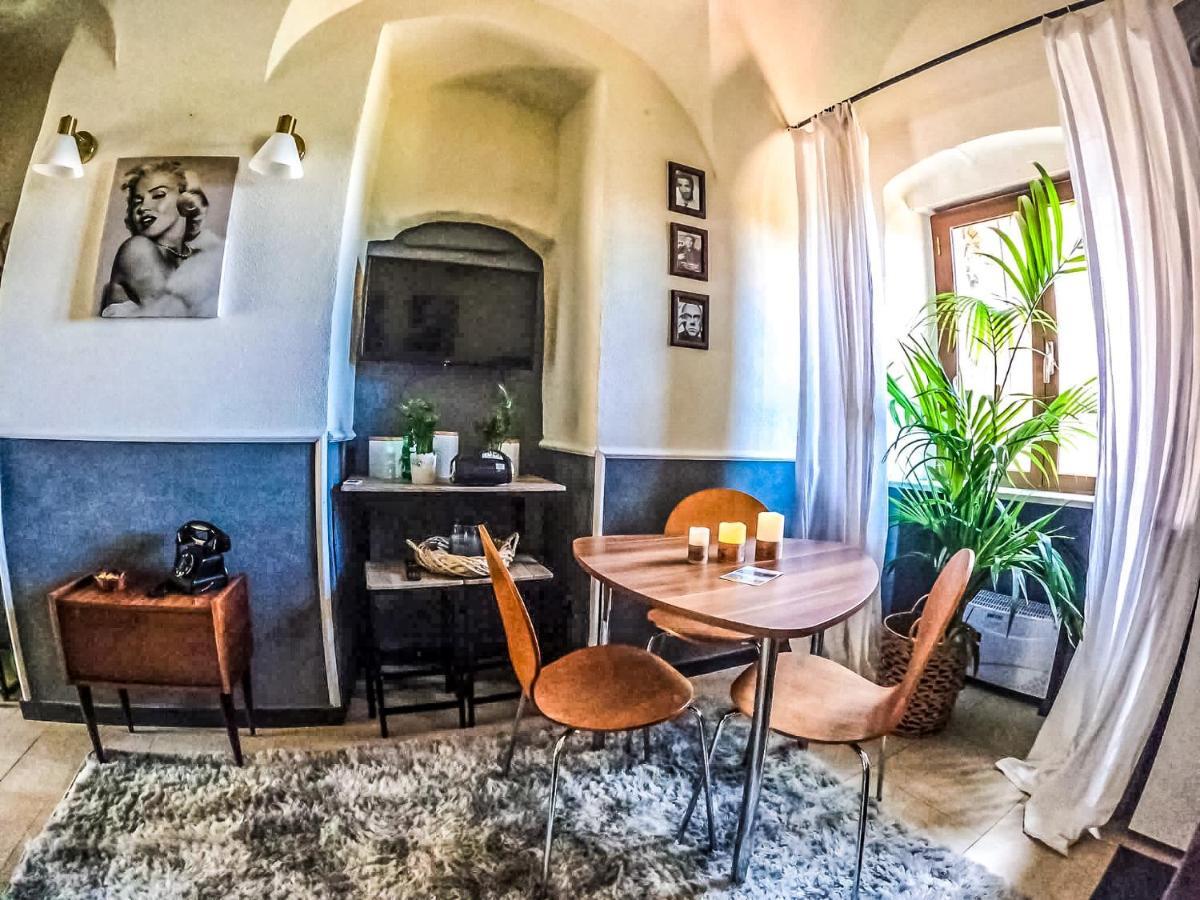 Piazzetta Little Suite Arma di Taggia Bagian luar foto
