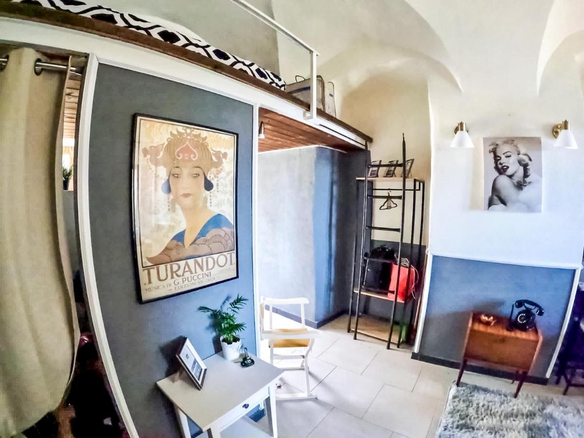 Piazzetta Little Suite Arma di Taggia Bagian luar foto